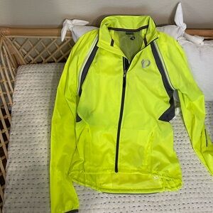 Pearl Izumi Women’s Large Wind Breaker. Full Zip NWOT